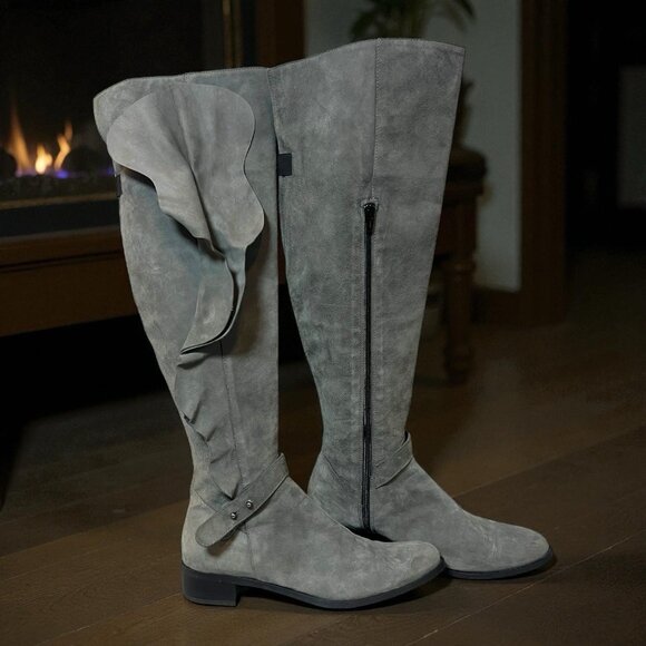 TIBI Knee High Boots Gray Suede Ruffle Flat Shoes Womens 39.5 US 9 Made In Italy - Picture 2 of 6